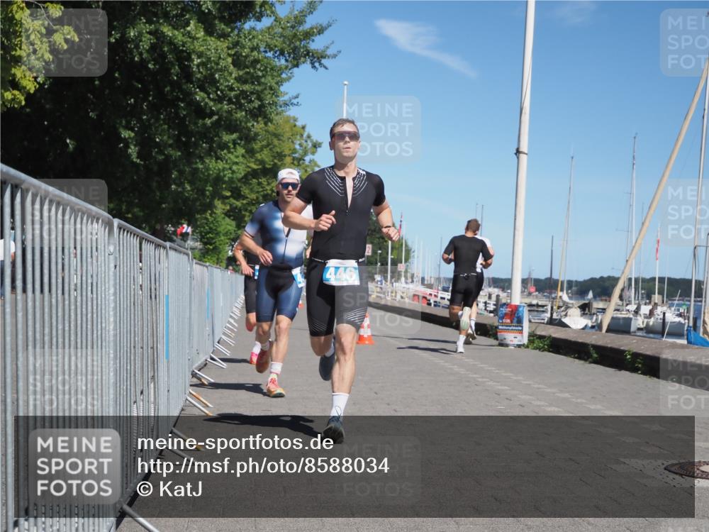 17.08.2025 - KN Förde Triathlon 2025 KatJ http://msf.ph/oto/8588034 17.08.2025 13:31:40 Laufen 417, 419, 437, 446 meine-sportfotos.de