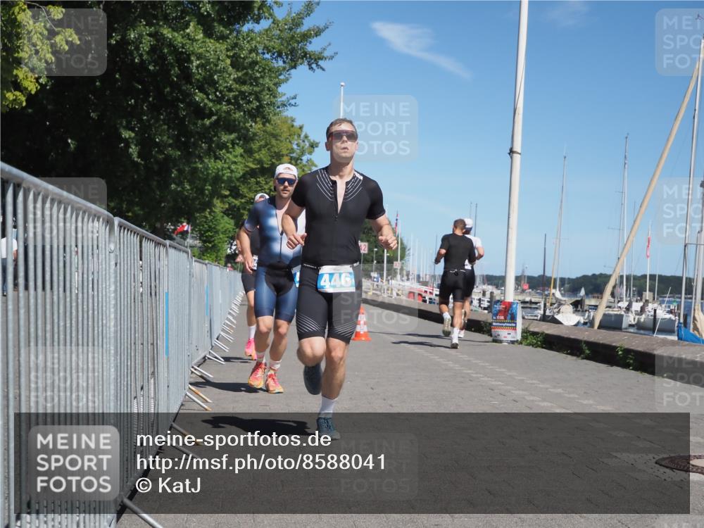 17.08.2025 - KN Förde Triathlon 2025 KatJ http://msf.ph/oto/8588041 17.08.2025 13:31:40 Laufen 417, 419, 437, 446 meine-sportfotos.de
