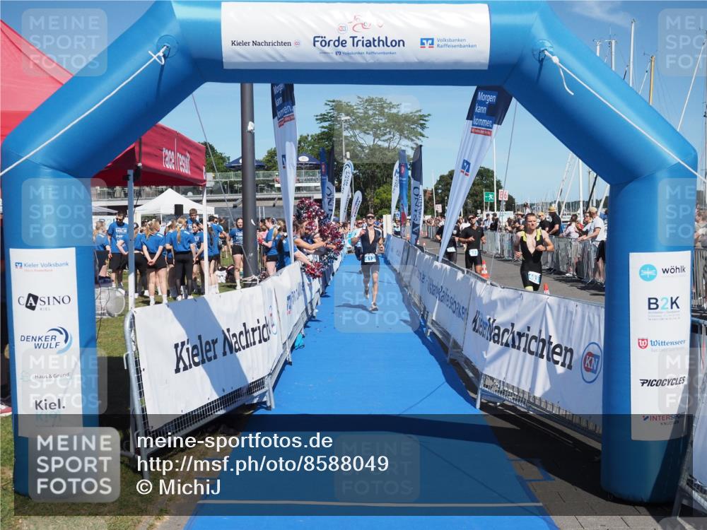 17.08.2025 - KN Förde Triathlon 2025 MichiJ http://msf.ph/oto/8588049 17.08.2025 13:44:19 Laufen 413 meine-sportfotos.de