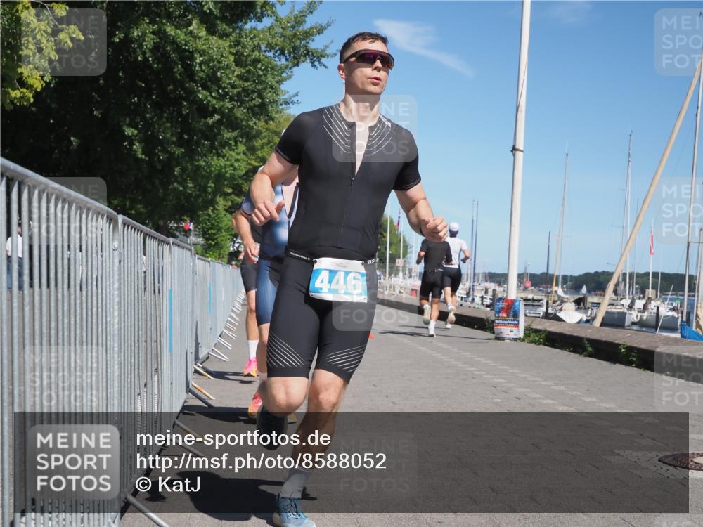 17.08.2025 - KN Förde Triathlon 2025 KatJ http://msf.ph/oto/8588052 17.08.2025 13:31:40 Laufen 417, 419, 437, 446 meine-sportfotos.de