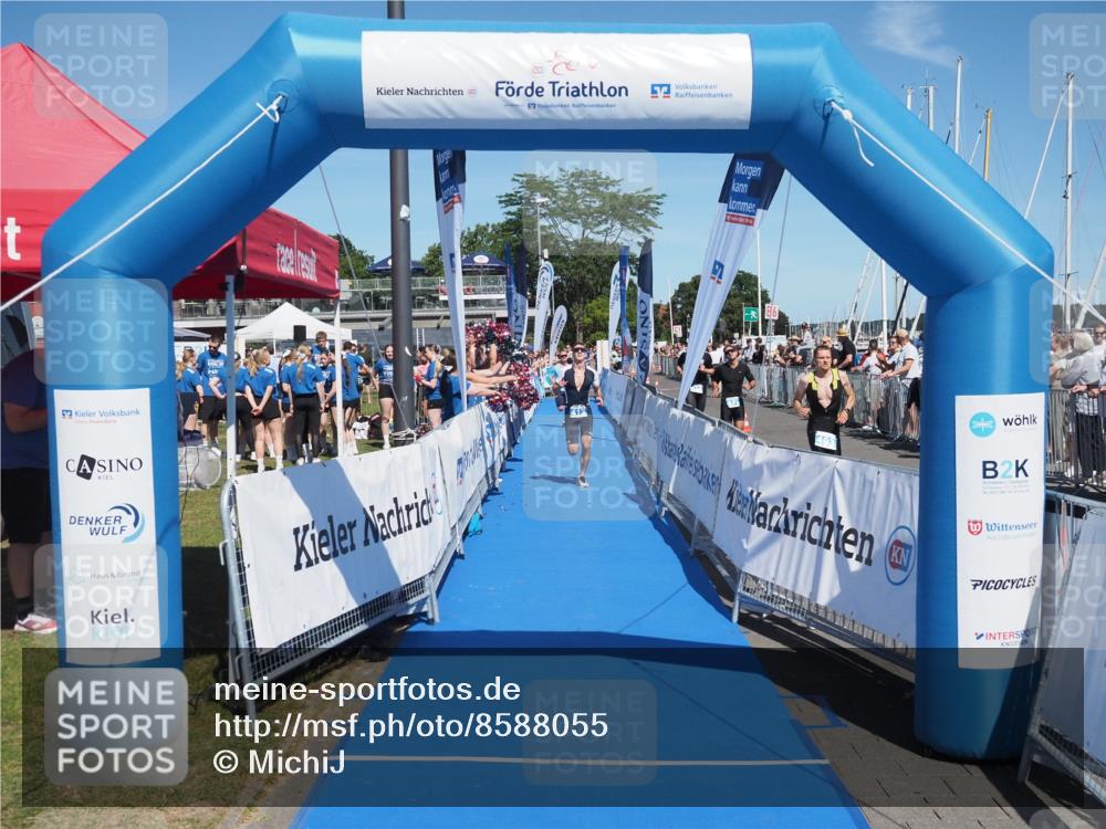 17.08.2025 - KN Förde Triathlon 2025 MichiJ http://msf.ph/oto/8588055 17.08.2025 13:44:19 Laufen 413 meine-sportfotos.de