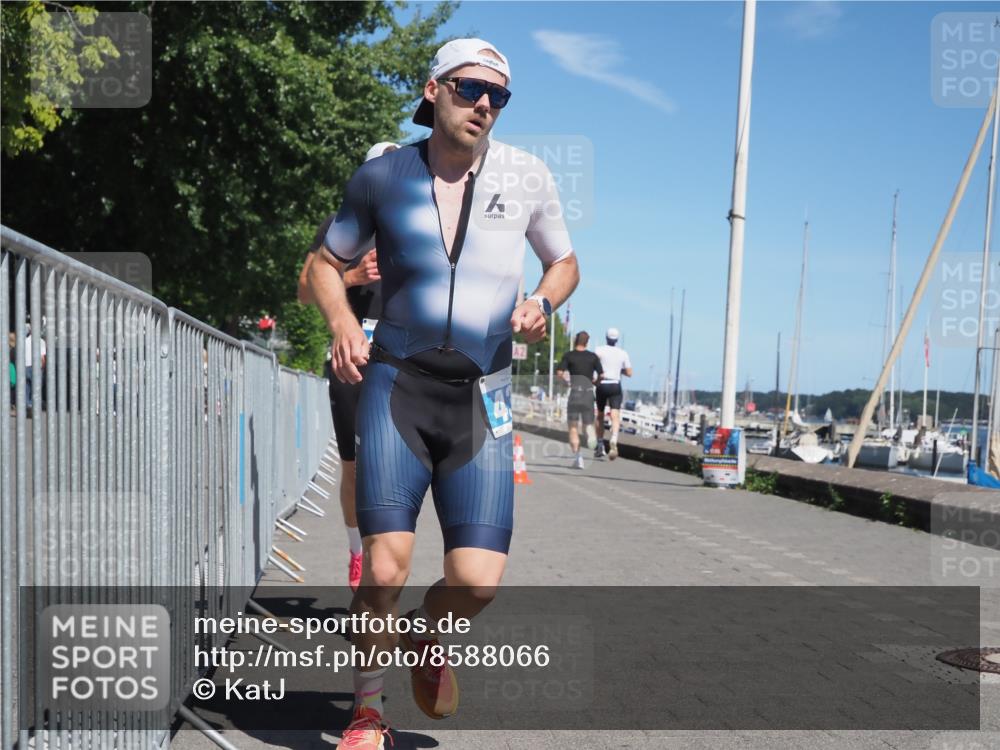 17.08.2025 - KN Förde Triathlon 2025 KatJ http://msf.ph/oto/8588066 17.08.2025 13:31:42 Laufen 417, 419, 422, 437, 446 meine-sportfotos.de