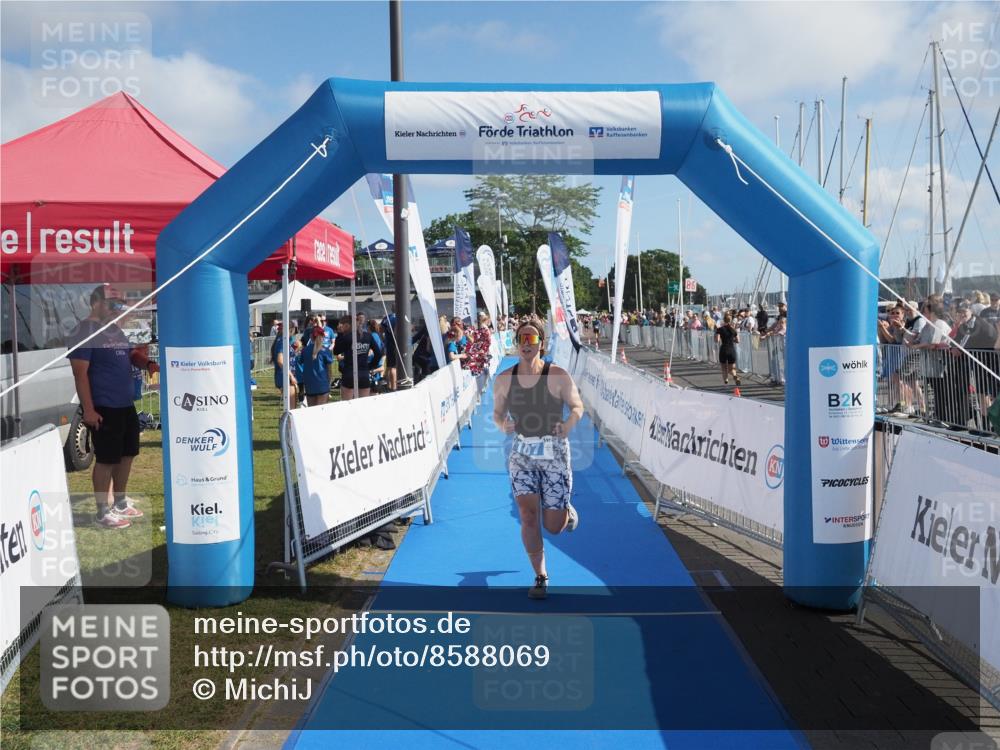 17.08.2025 - KN Förde Triathlon 2025 MichiJ http://msf.ph/oto/8588069 17.08.2025 10:28:48 Laufen 107 meine-sportfotos.de