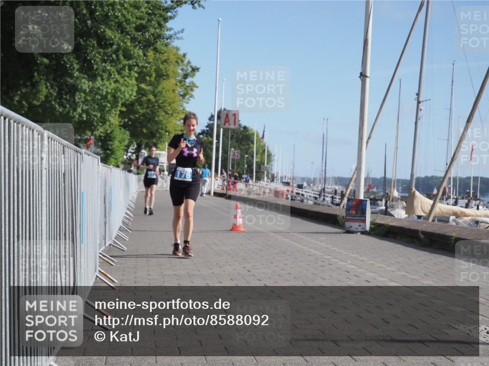 17.08.2025 - KN Förde Triathlon 2025 KatJ http://msf.ph/oto/8588092 17.08.2025 10:38:42 Laufen 131, 163, 176 meine-sportfotos.de