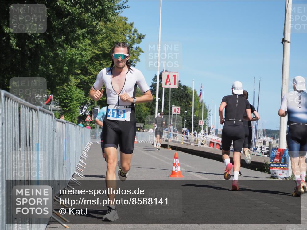 17.08.2025 - KN Förde Triathlon 2025 KatJ http://msf.ph/oto/8588141 17.08.2025 13:31:48 Laufen 419, 422 meine-sportfotos.de