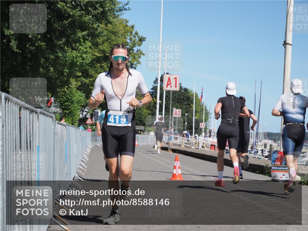 17.08.2025 - KN Förde Triathlon 2025 KatJ http://msf.ph/oto/8588146 17.08.2025 13:31:48 Laufen 419, 422 meine-sportfotos.de