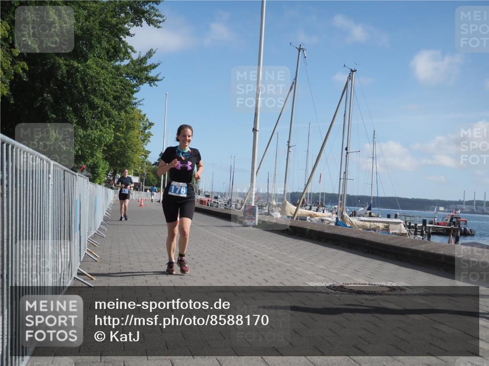 17.08.2025 - KN Förde Triathlon 2025 KatJ http://msf.ph/oto/8588170 17.08.2025 10:38:44 Laufen 131, 176 meine-sportfotos.de