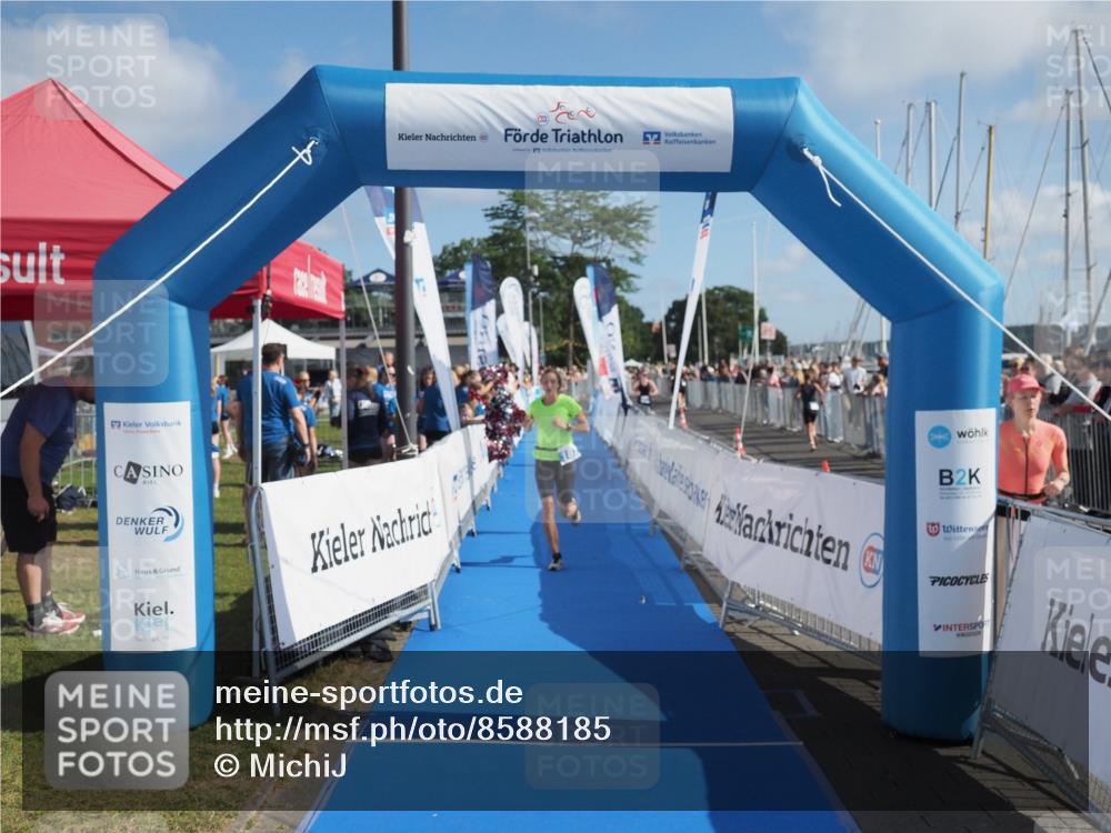 17.08.2025 - KN Förde Triathlon 2025 MichiJ http://msf.ph/oto/8588185 17.08.2025 10:29:11 Laufen 187 meine-sportfotos.de