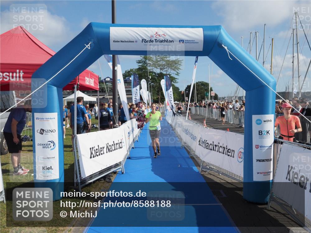 17.08.2025 - KN Förde Triathlon 2025 MichiJ http://msf.ph/oto/8588188 17.08.2025 10:29:11 Laufen 187 meine-sportfotos.de