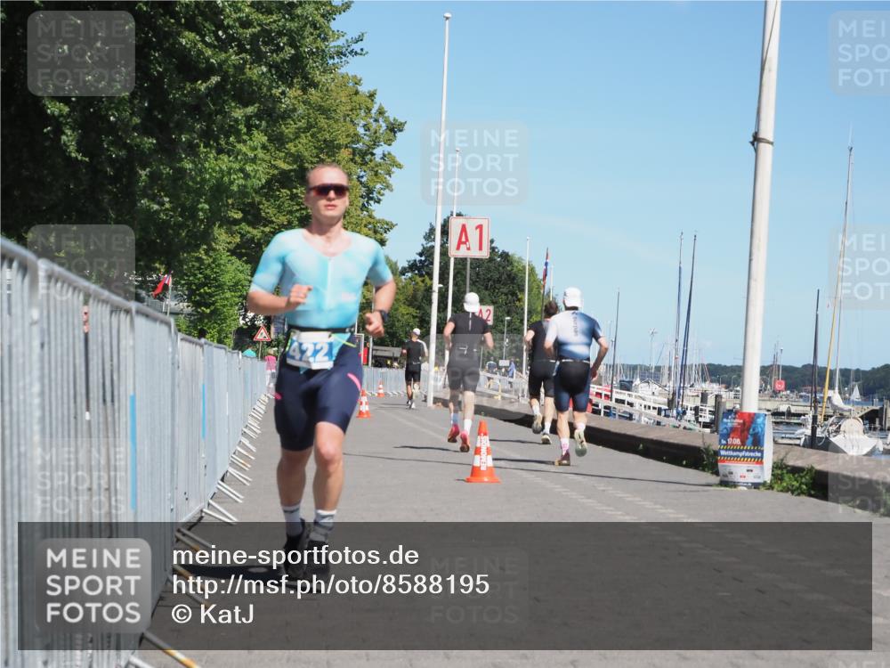 17.08.2025 - KN Förde Triathlon 2025 KatJ http://msf.ph/oto/8588195 17.08.2025 13:31:50 Laufen 419, 422 meine-sportfotos.de