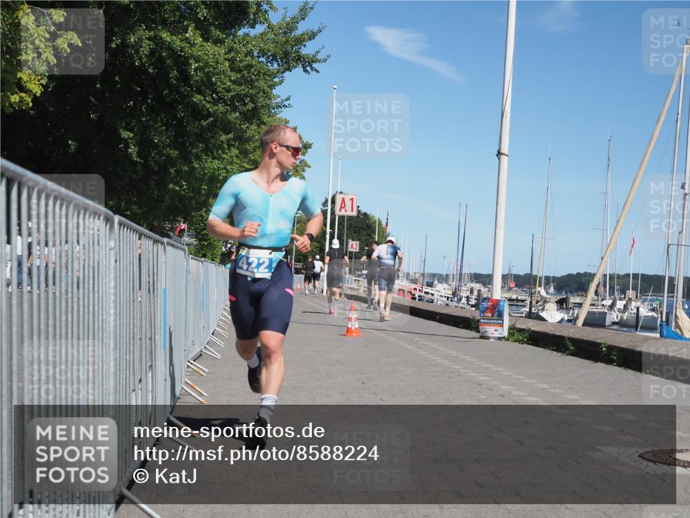 17.08.2025 - KN Förde Triathlon 2025 KatJ http://msf.ph/oto/8588224 17.08.2025 13:31:51 Laufen 419, 422 meine-sportfotos.de