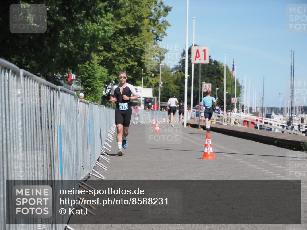 17.08.2025 - KN Förde Triathlon 2025 KatJ http://msf.ph/oto/8588231 17.08.2025 13:32:05 Laufen 475 meine-sportfotos.de