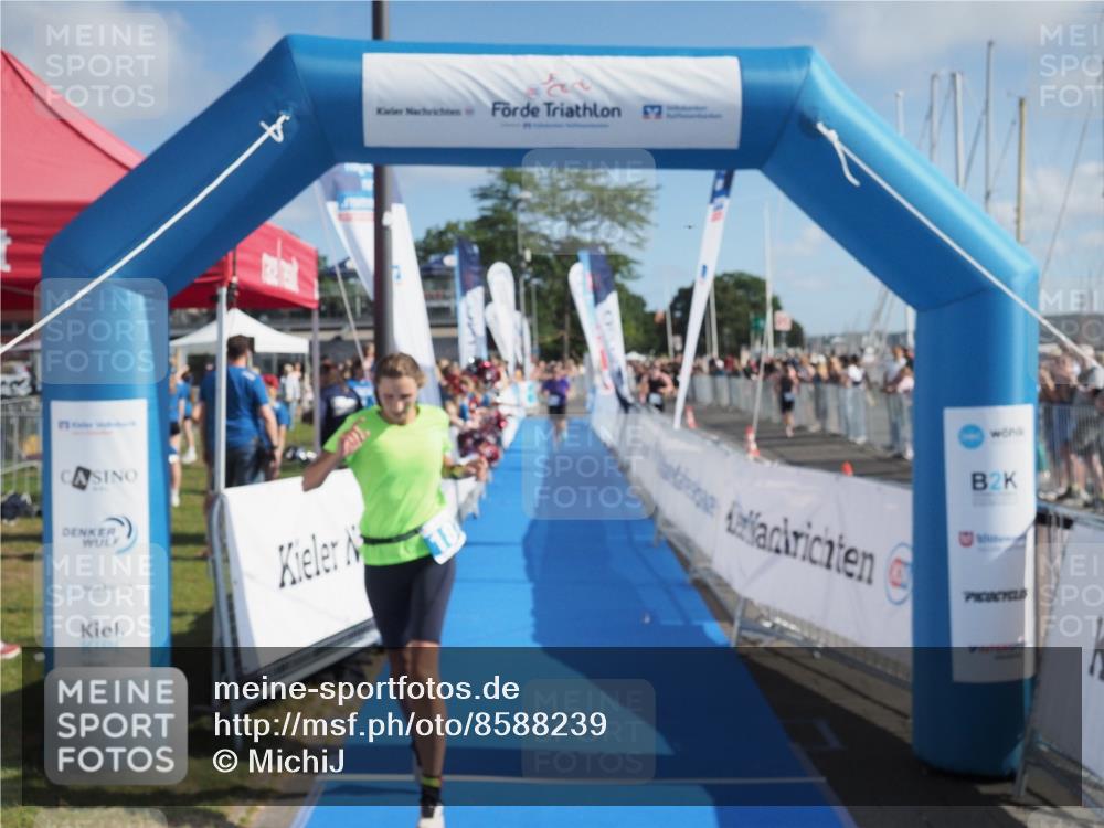 17.08.2025 - KN Förde Triathlon 2025 MichiJ http://msf.ph/oto/8588239 17.08.2025 10:29:12 Laufen 187 meine-sportfotos.de