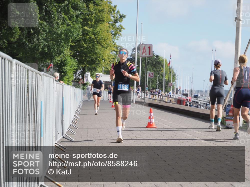 17.08.2025 - KN Förde Triathlon 2025 KatJ http://msf.ph/oto/8588246 17.08.2025 10:14:17 Laufen 166, 202 meine-sportfotos.de