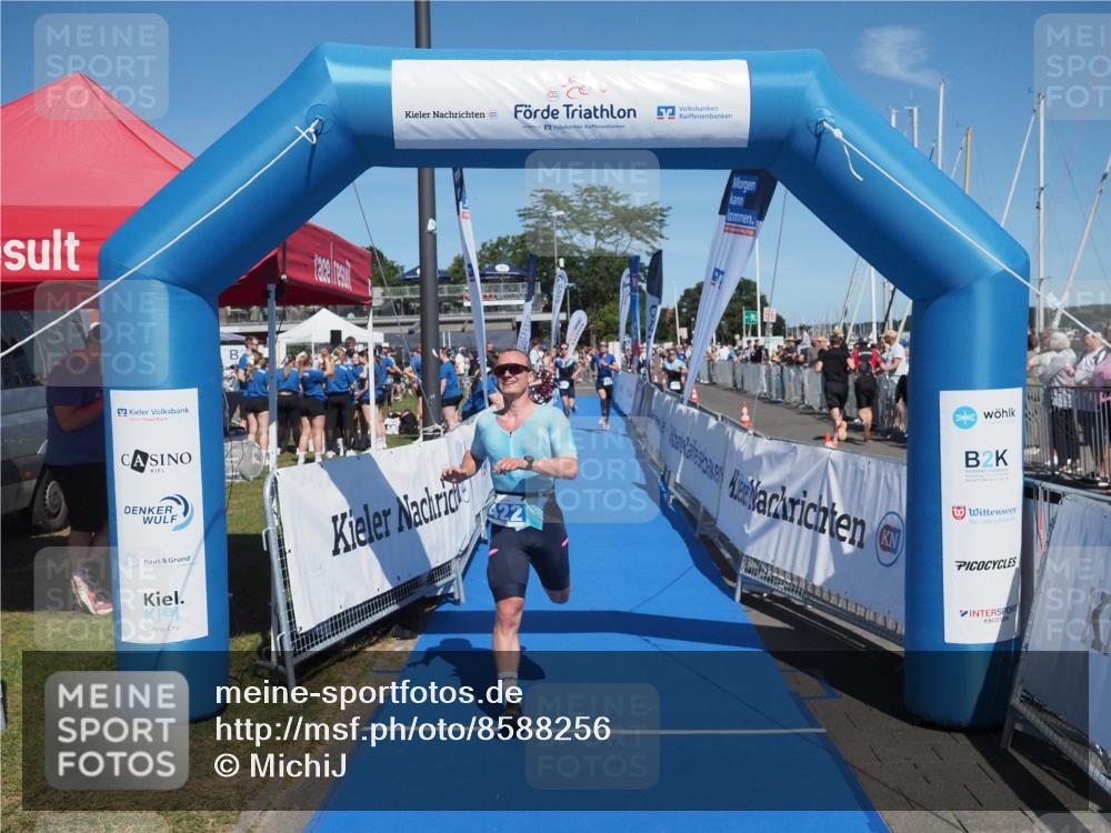 17.08.2025 - KN Förde Triathlon 2025 MichiJ http://msf.ph/oto/8588256 17.08.2025 13:44:24 Laufen 407, 413, 422, 433 meine-sportfotos.de