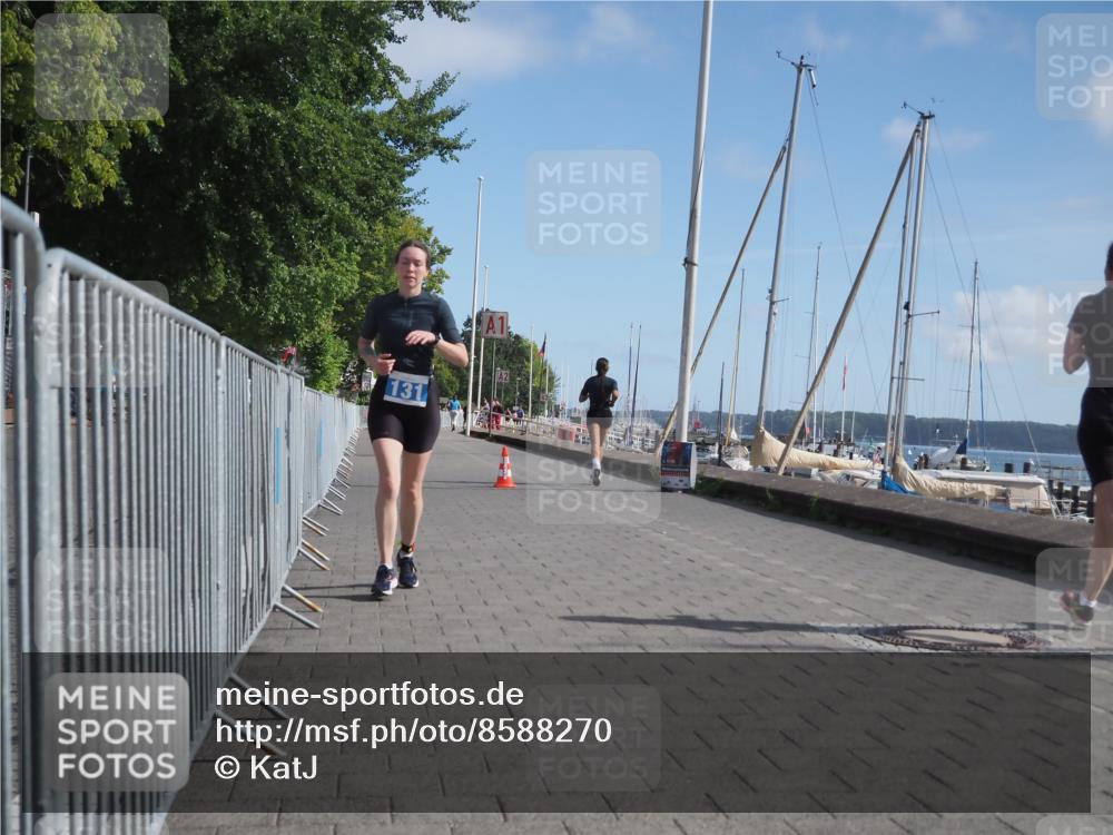17.08.2025 - KN Förde Triathlon 2025 KatJ http://msf.ph/oto/8588270 17.08.2025 10:38:50 Laufen 131 meine-sportfotos.de