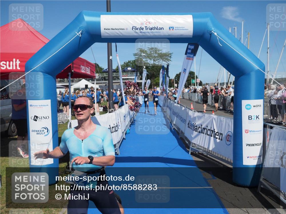 17.08.2025 - KN Förde Triathlon 2025 MichiJ http://msf.ph/oto/8588283 17.08.2025 13:44:25 Laufen 407, 413, 422, 433 meine-sportfotos.de