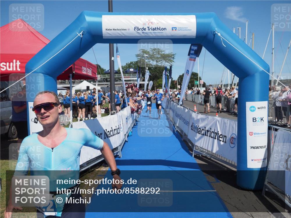 17.08.2025 - KN Förde Triathlon 2025 MichiJ http://msf.ph/oto/8588292 17.08.2025 13:44:25 Laufen 407, 413, 422, 433 meine-sportfotos.de