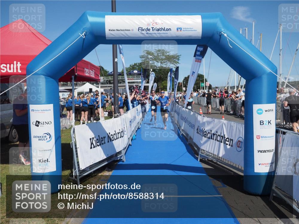 17.08.2025 - KN Förde Triathlon 2025 MichiJ http://msf.ph/oto/8588314 17.08.2025 13:44:26 Laufen 407, 413, 422, 433 meine-sportfotos.de