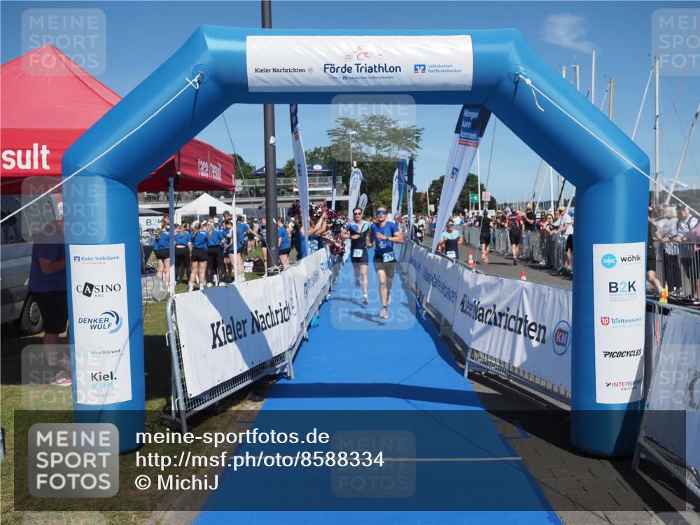 17.08.2025 - KN Förde Triathlon 2025 MichiJ http://msf.ph/oto/8588334 17.08.2025 13:44:27 Laufen 407, 413, 422, 433 meine-sportfotos.de
