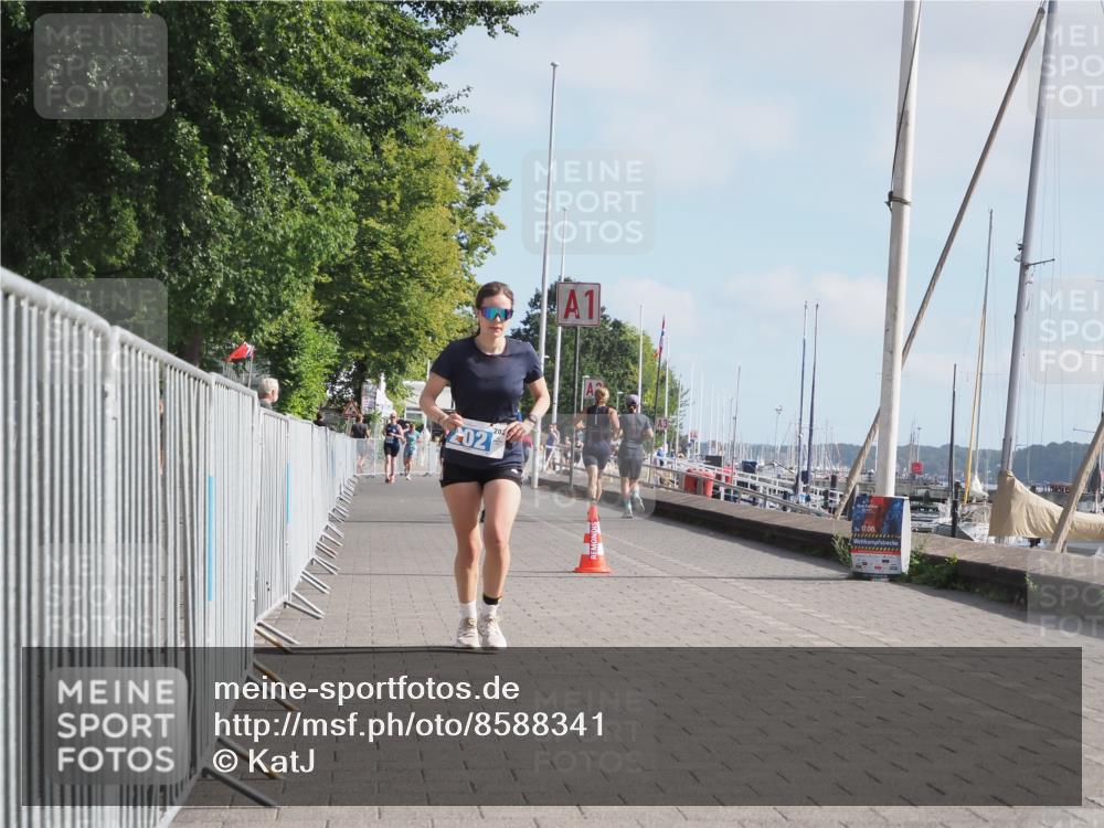 17.08.2025 - KN Förde Triathlon 2025 KatJ http://msf.ph/oto/8588341 17.08.2025 10:14:23 Laufen 166, 202 meine-sportfotos.de