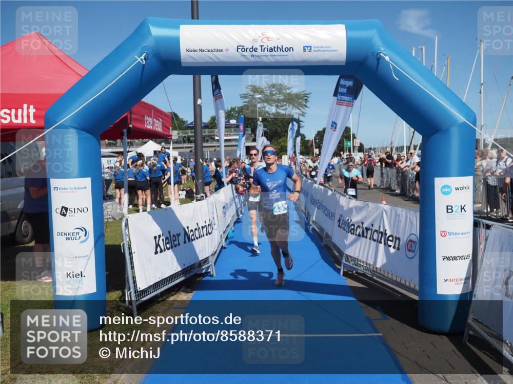 17.08.2025 - KN Förde Triathlon 2025 MichiJ http://msf.ph/oto/8588371 17.08.2025 13:44:28 Laufen 407, 422, 433 meine-sportfotos.de