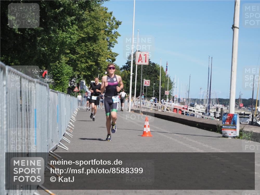 17.08.2025 - KN Förde Triathlon 2025 KatJ http://msf.ph/oto/8588399 17.08.2025 13:32:30 Laufen 395 meine-sportfotos.de