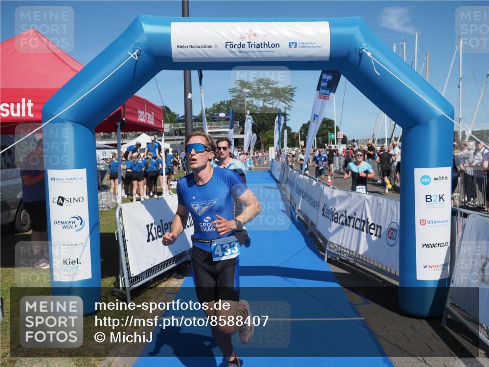 17.08.2025 - KN Förde Triathlon 2025 MichiJ http://msf.ph/oto/8588407 17.08.2025 13:44:28 Laufen 407, 422, 433 meine-sportfotos.de