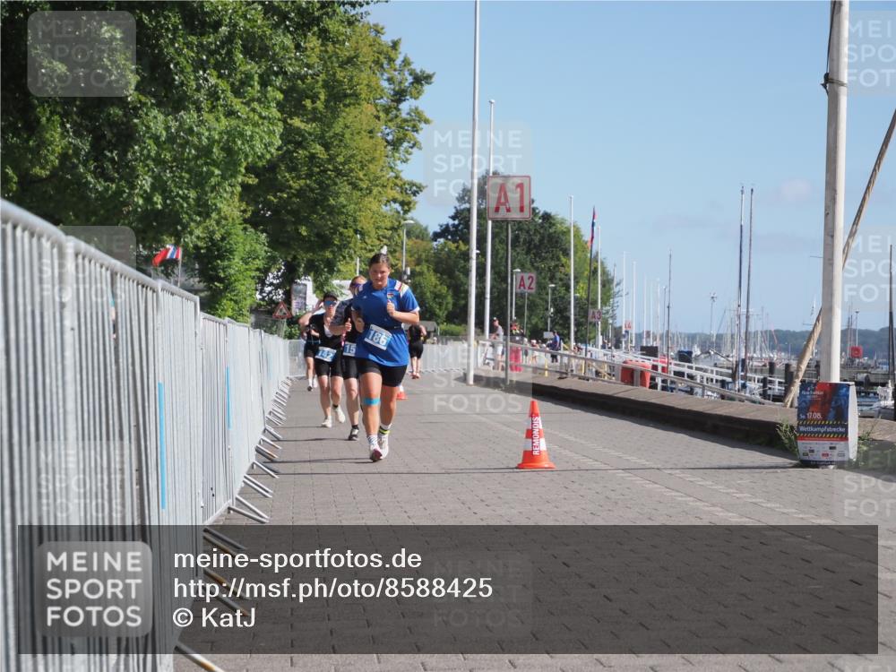 17.08.2025 - KN Förde Triathlon 2025 KatJ http://msf.ph/oto/8588425 17.08.2025 10:39:32 Laufen 156, 186 meine-sportfotos.de