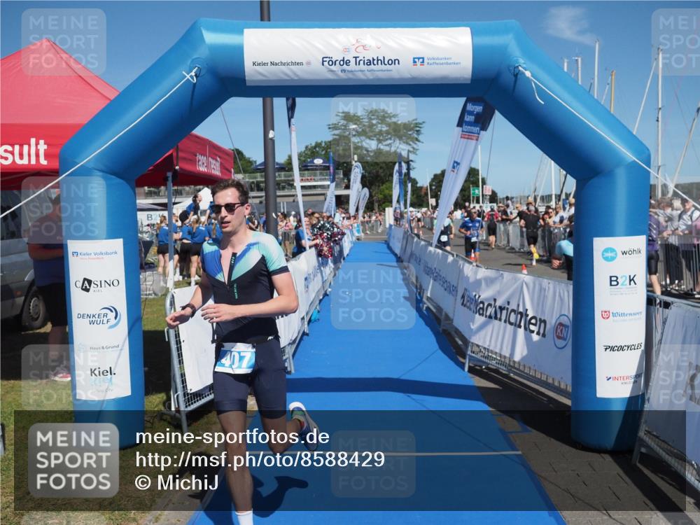 17.08.2025 - KN Förde Triathlon 2025 MichiJ http://msf.ph/oto/8588429 17.08.2025 13:44:29 Laufen 407, 422, 433 meine-sportfotos.de