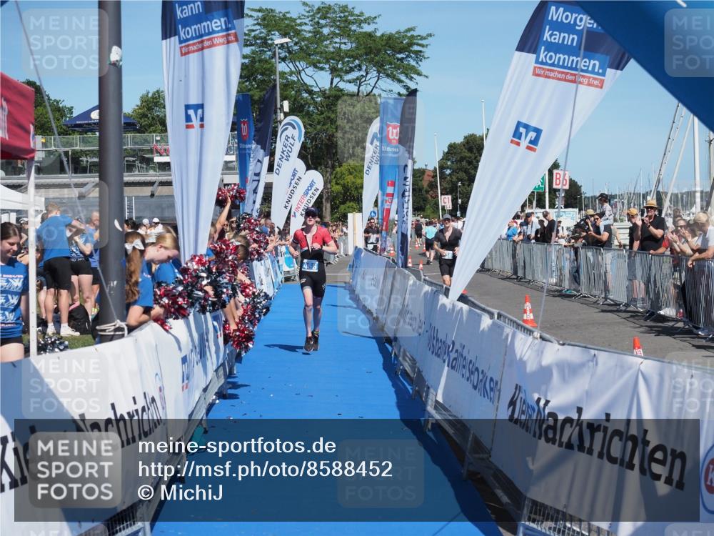 17.08.2025 - KN Förde Triathlon 2025 MichiJ http://msf.ph/oto/8588452 17.08.2025 13:45:07 Laufen 466 meine-sportfotos.de