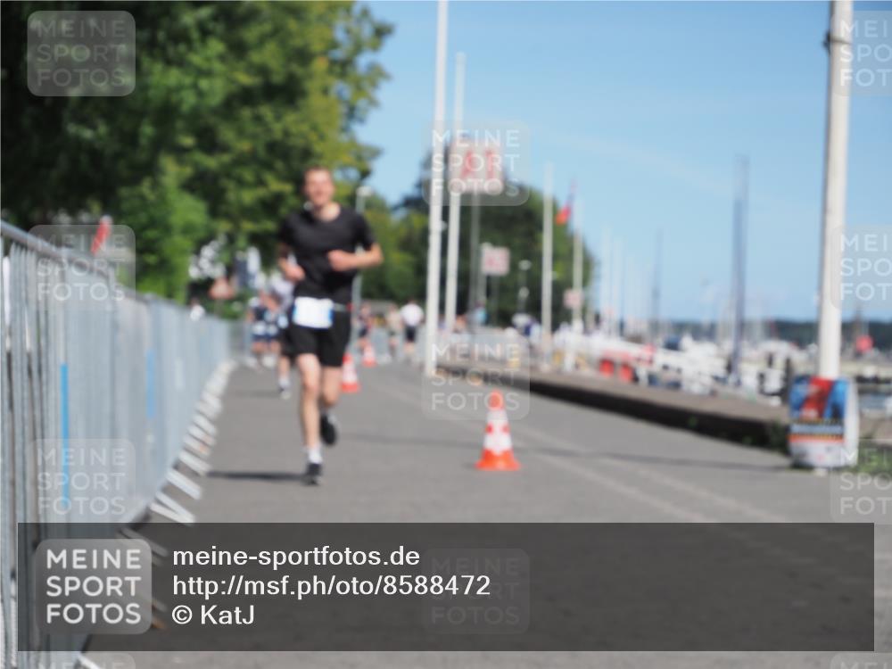 17.08.2025 - KN Förde Triathlon 2025 KatJ http://msf.ph/oto/8588472 17.08.2025 13:32:35 Laufen 395, 509 meine-sportfotos.de