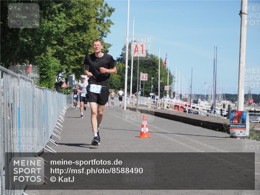17.08.2025 - KN Förde Triathlon 2025 KatJ http://msf.ph/oto/8588490 17.08.2025 13:32:36 Laufen 395, 414, 509 meine-sportfotos.de