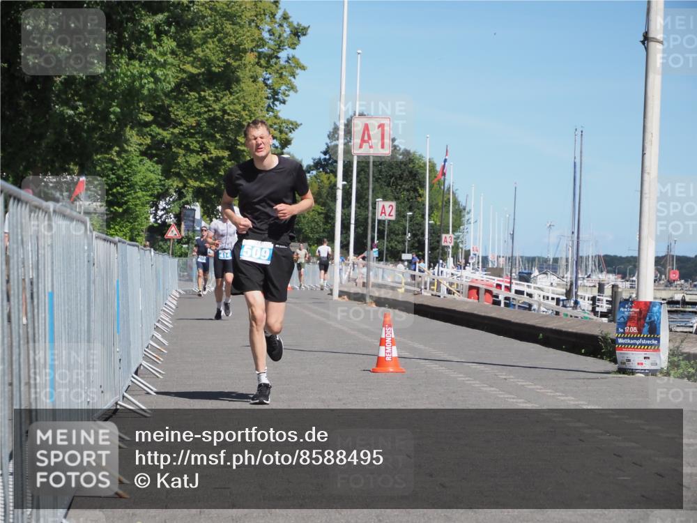 17.08.2025 - KN Förde Triathlon 2025 KatJ http://msf.ph/oto/8588495 17.08.2025 13:32:36 Laufen 395, 414, 509 meine-sportfotos.de