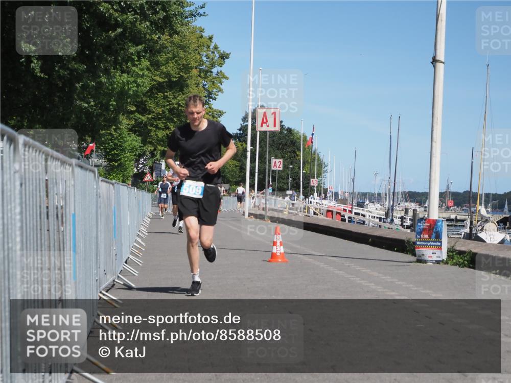17.08.2025 - KN Förde Triathlon 2025 KatJ http://msf.ph/oto/8588508 17.08.2025 13:32:37 Laufen 414, 509 meine-sportfotos.de