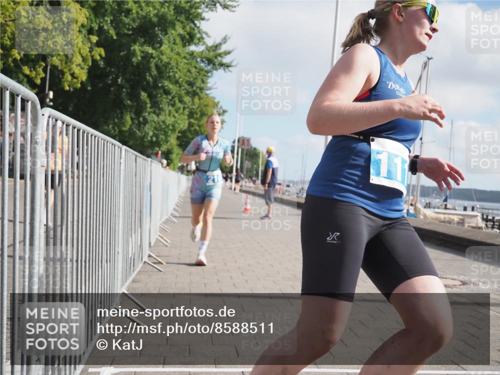 17.08.2025 - KN Förde Triathlon 2025 KatJ http://msf.ph/oto/8588511 17.08.2025 10:14:41 Laufen 111, 119, 216, 223 meine-sportfotos.de