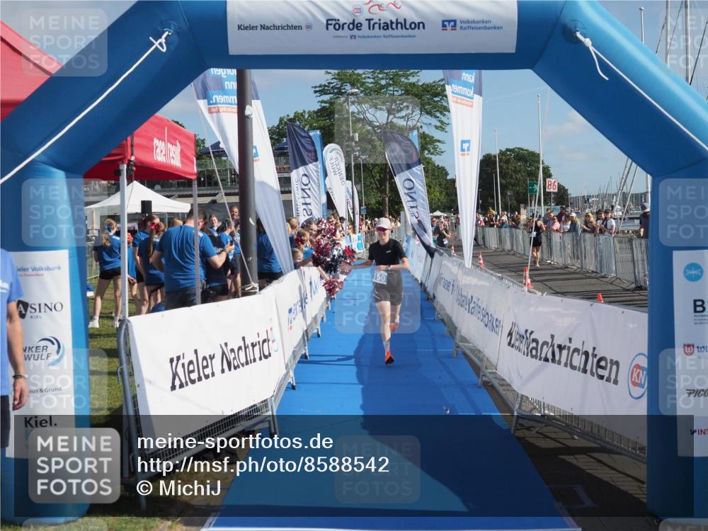 17.08.2025 - KN Förde Triathlon 2025 MichiJ http://msf.ph/oto/8588542 17.08.2025 10:29:34 Laufen 150 meine-sportfotos.de