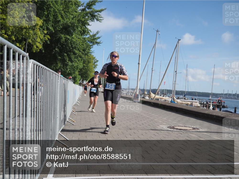 17.08.2025 - KN Förde Triathlon 2025 KatJ http://msf.ph/oto/8588551 17.08.2025 10:39:40 Laufen 142, 156, 186 meine-sportfotos.de