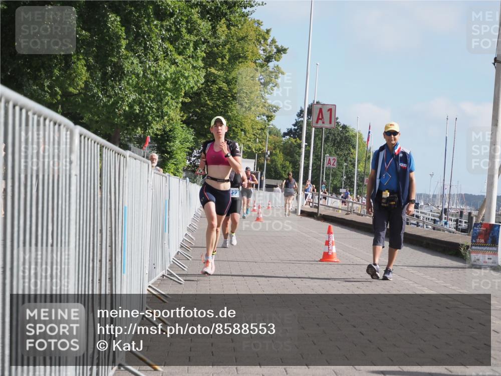 17.08.2025 - KN Förde Triathlon 2025 KatJ http://msf.ph/oto/8588553 17.08.2025 10:14:44 Laufen 119, 216, 223 meine-sportfotos.de