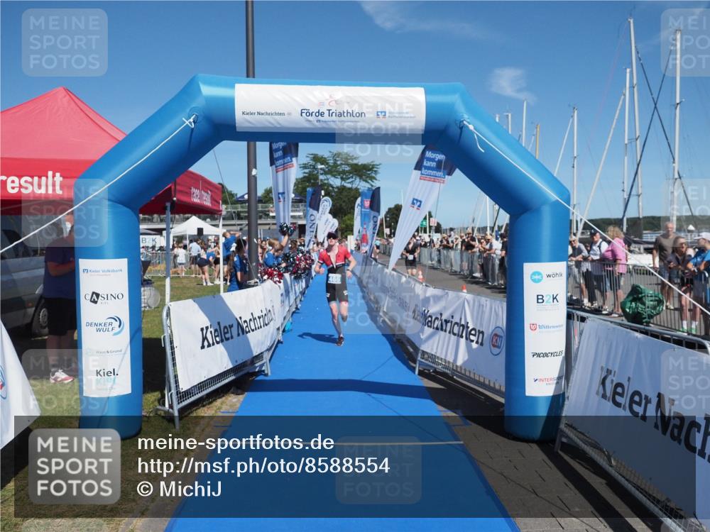 17.08.2025 - KN Förde Triathlon 2025 MichiJ http://msf.ph/oto/8588554 17.08.2025 13:45:10 Laufen 466 meine-sportfotos.de