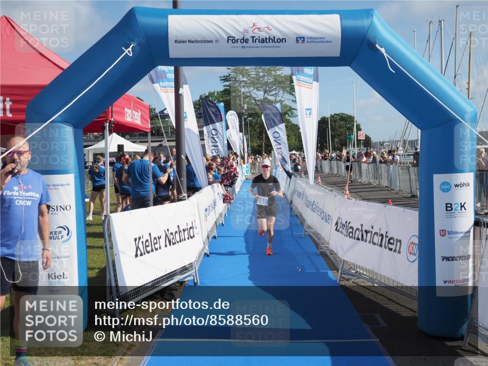 17.08.2025 - KN Förde Triathlon 2025 MichiJ http://msf.ph/oto/8588560 17.08.2025 10:29:34 Laufen 150 meine-sportfotos.de