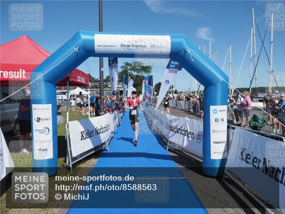 17.08.2025 - KN Förde Triathlon 2025 MichiJ http://msf.ph/oto/8588563 17.08.2025 13:45:10 Laufen 466 meine-sportfotos.de