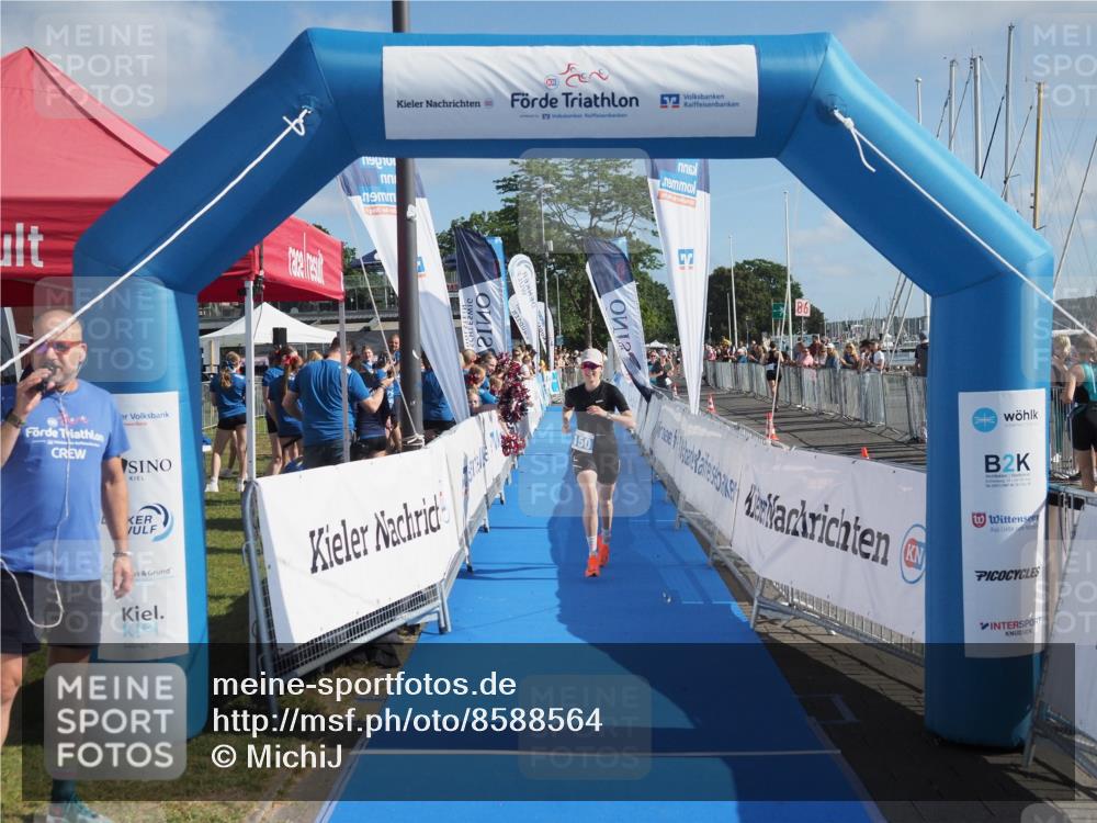 17.08.2025 - KN Förde Triathlon 2025 MichiJ http://msf.ph/oto/8588564 17.08.2025 10:29:34 Laufen 150 meine-sportfotos.de