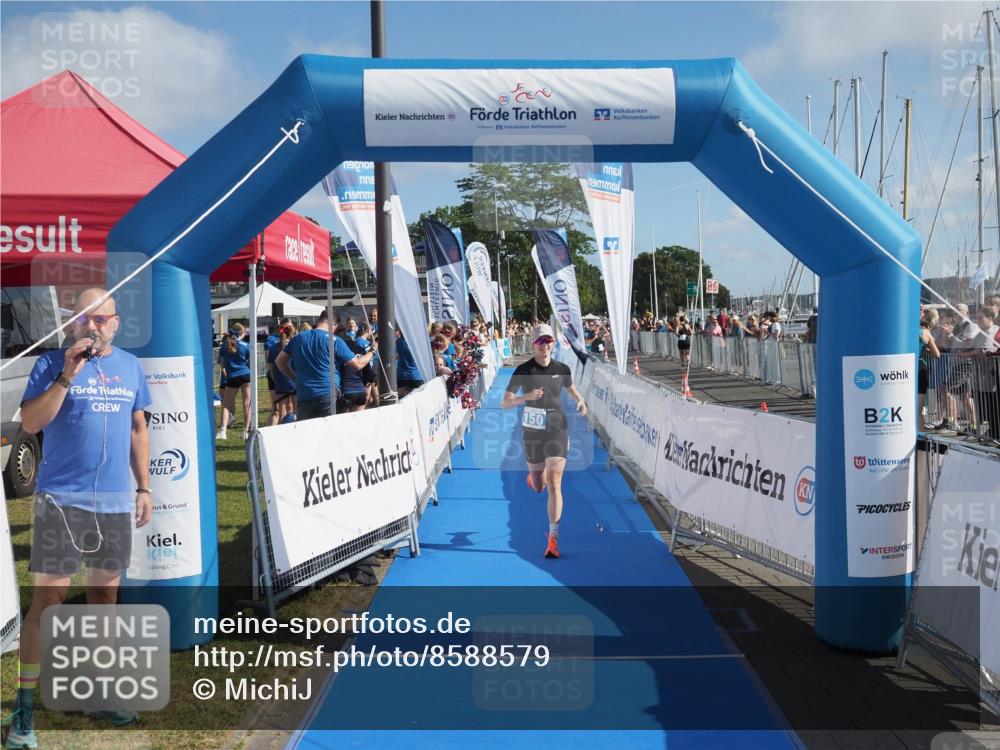 17.08.2025 - KN Förde Triathlon 2025 MichiJ http://msf.ph/oto/8588579 17.08.2025 10:29:35 Laufen 150 meine-sportfotos.de