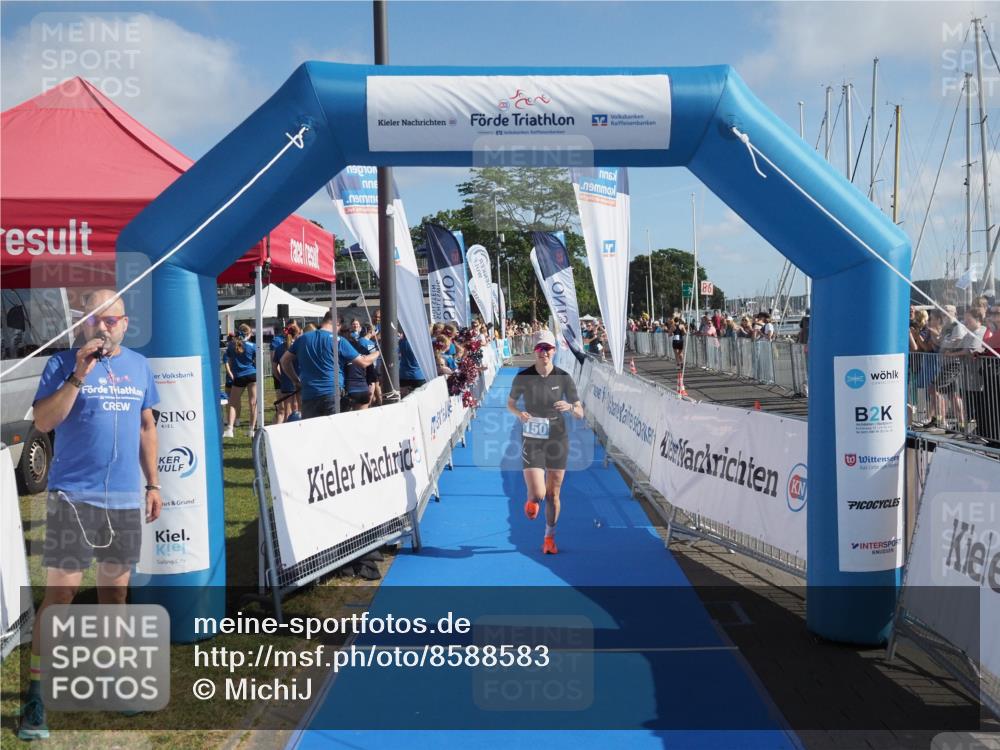 17.08.2025 - KN Förde Triathlon 2025 MichiJ http://msf.ph/oto/8588583 17.08.2025 10:29:35 Laufen 150 meine-sportfotos.de