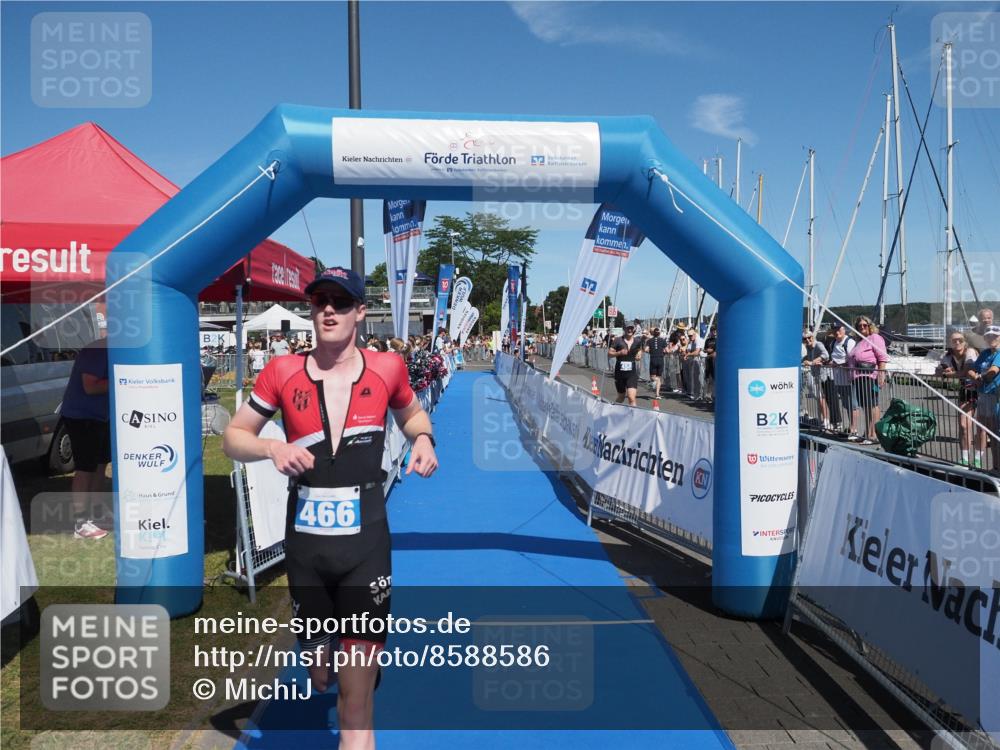 17.08.2025 - KN Förde Triathlon 2025 MichiJ http://msf.ph/oto/8588586 17.08.2025 13:45:11 Laufen 466 meine-sportfotos.de