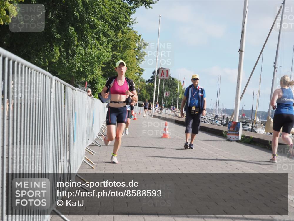 17.08.2025 - KN Förde Triathlon 2025 KatJ http://msf.ph/oto/8588593 17.08.2025 10:14:45 Laufen 119, 216, 223 meine-sportfotos.de