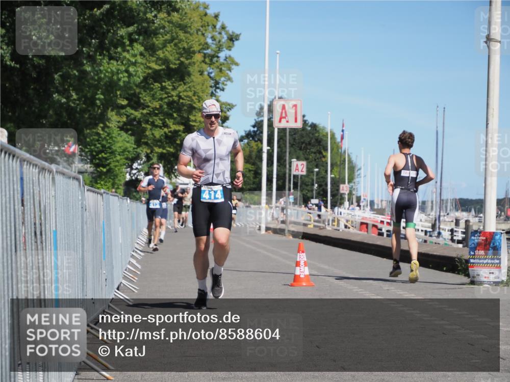 17.08.2025 - KN Förde Triathlon 2025 KatJ http://msf.ph/oto/8588604 17.08.2025 13:32:43 Laufen 413, 414, 469, 509 meine-sportfotos.de