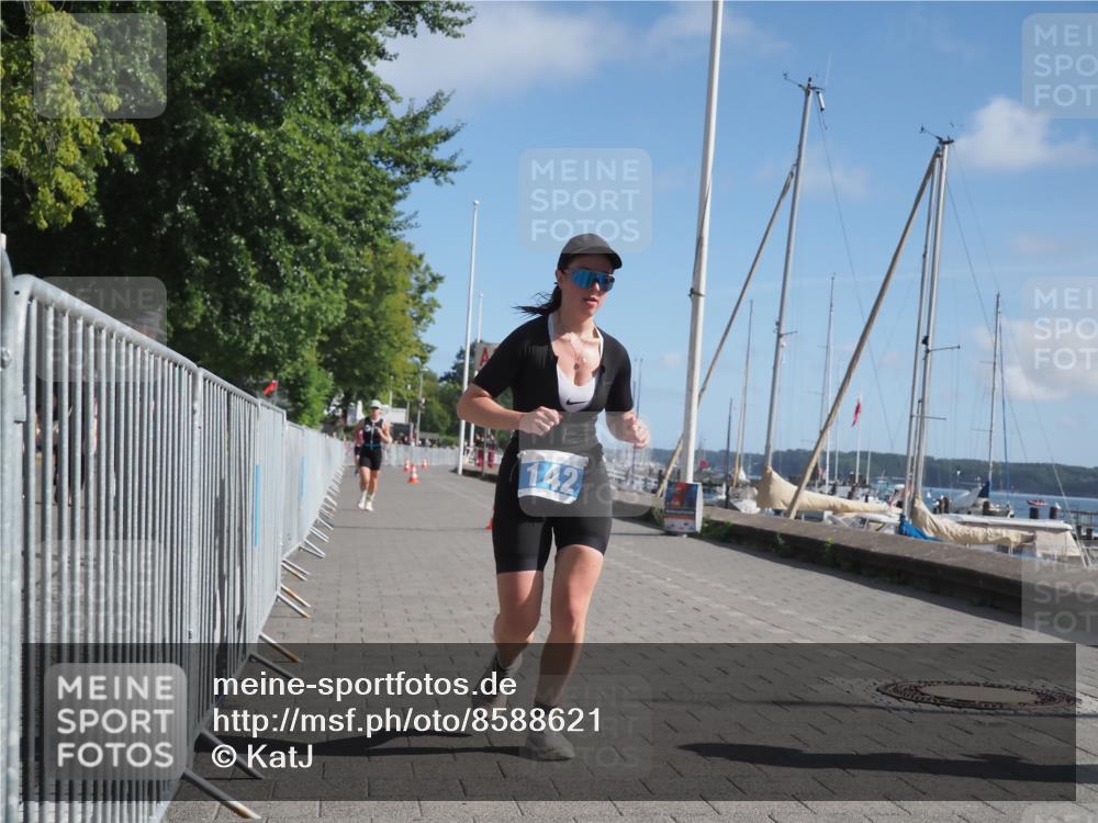 17.08.2025 - KN Förde Triathlon 2025 KatJ http://msf.ph/oto/8588621 17.08.2025 10:39:43 Laufen 142, 156, 159 meine-sportfotos.de