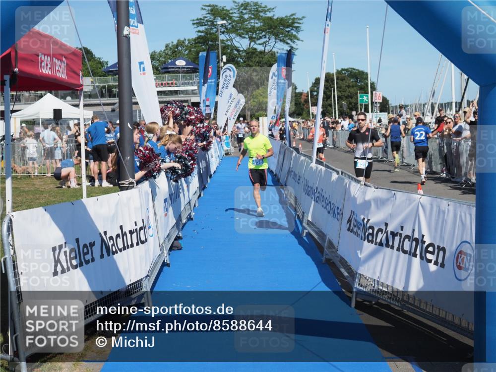 17.08.2025 - KN Förde Triathlon 2025 MichiJ http://msf.ph/oto/8588644 17.08.2025 13:45:19 Laufen 456 meine-sportfotos.de